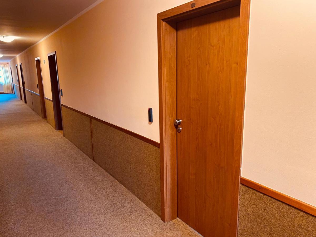 Rusovsky Penzion Bratislava Bagian luar foto