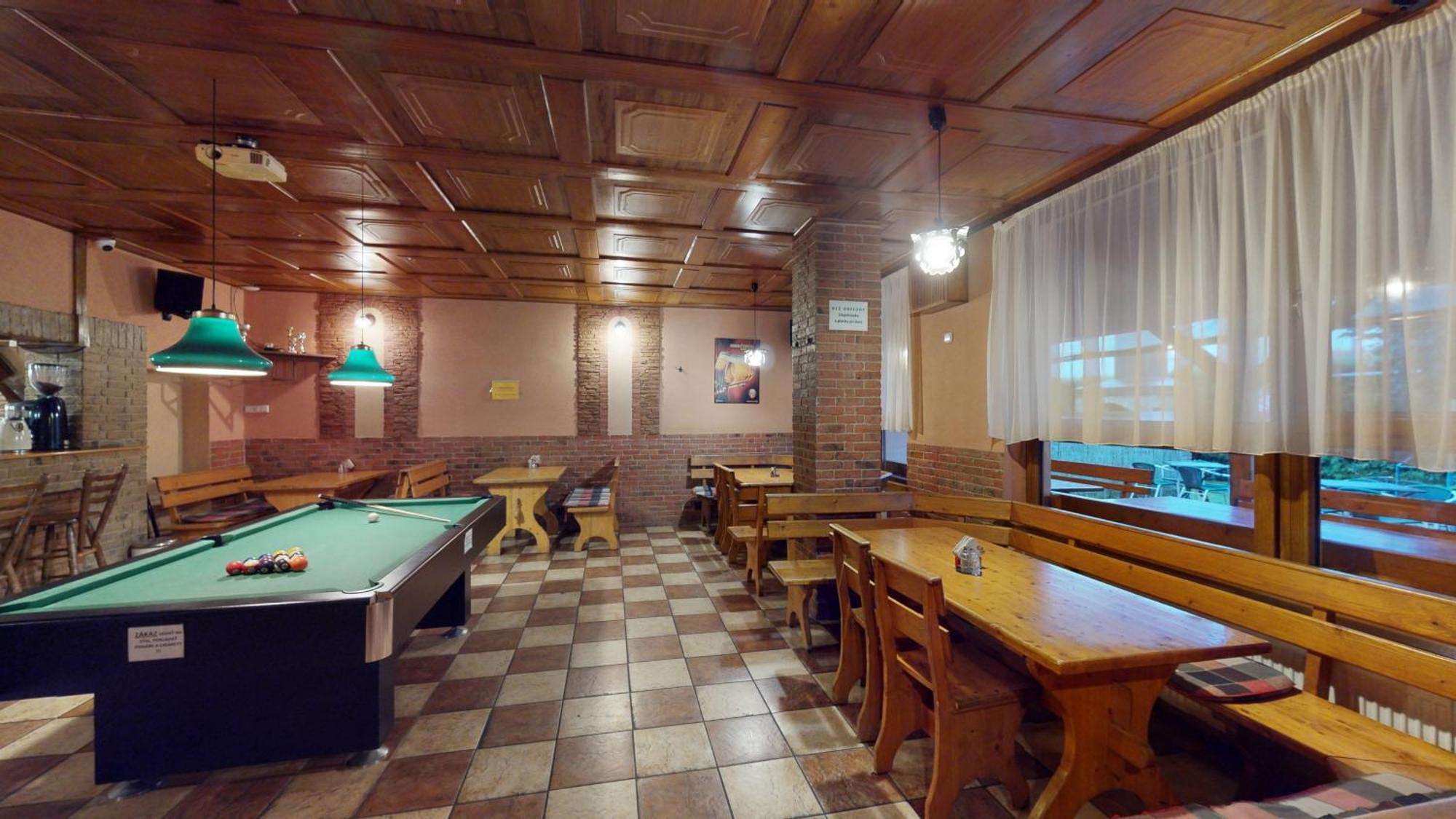 Rusovsky Penzion Bratislava Bagian luar foto